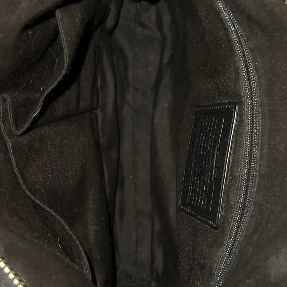 Coach Signature Chain Duffle - Picture 9 of 14